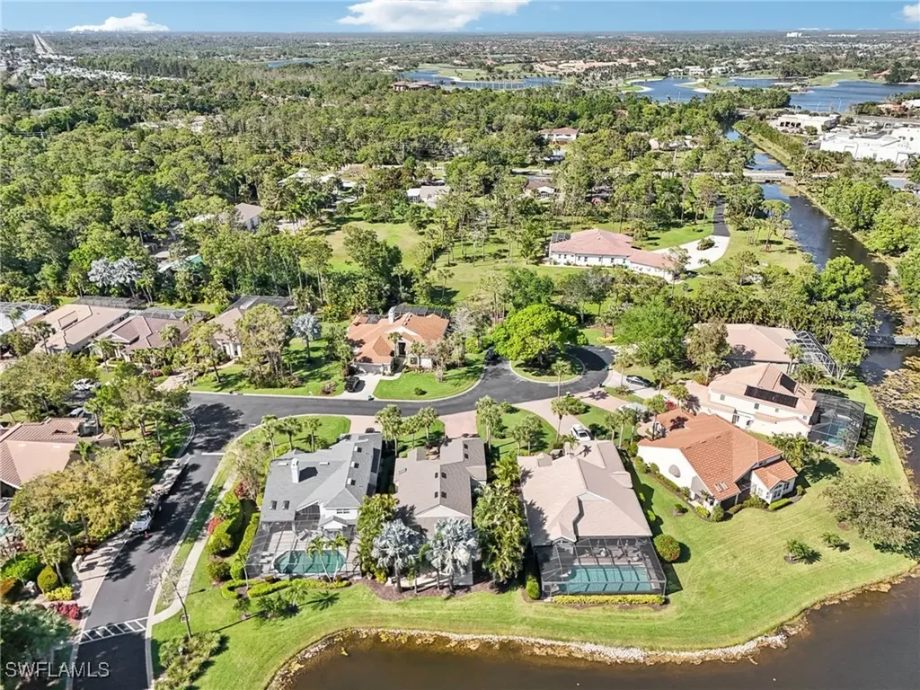 518 Cormorant Cove Naples FL 34113
