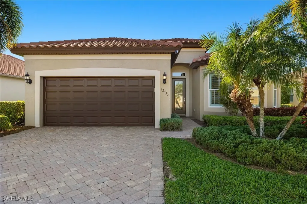 12432 Chrasfield Chase Fort Myers FL 33913