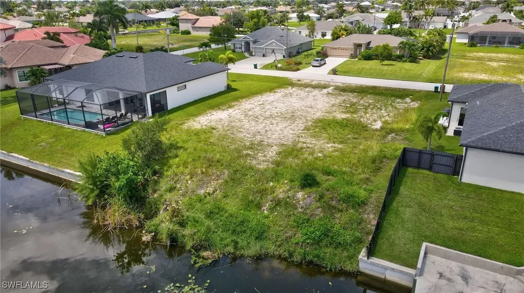 2535 SW 11th Avenue Cape Coral FL 33914