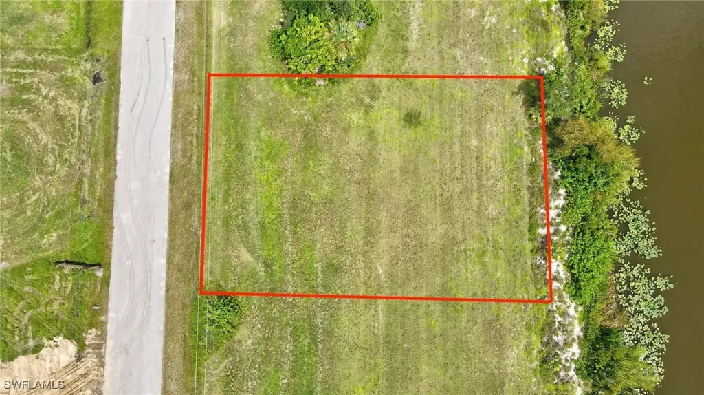 1428 NW 11th Terrace Cape Coral FL 33993