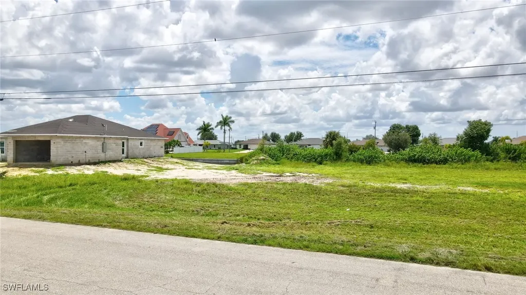 1406 NW 11th Terrace Cape Coral FL 33993