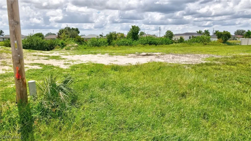 1406 NW 11th Terrace Cape Coral FL 33993