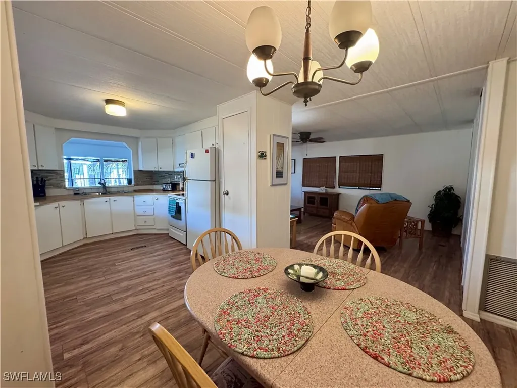 16027 Tangelo Way North Fort Myers FL 33903