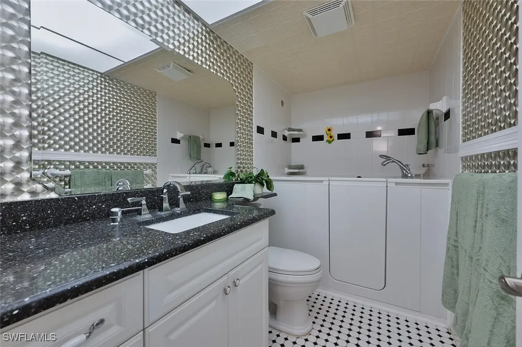 4372 27th Court SW Naples FL 34116