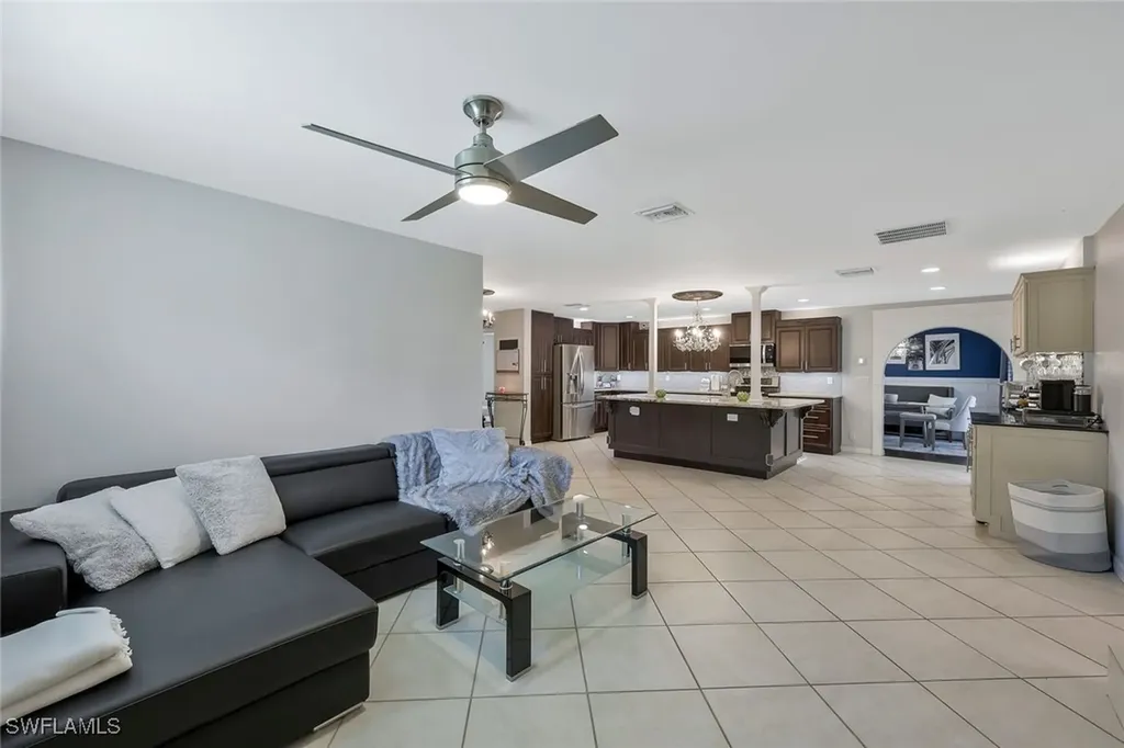 1930 Curling Avenue Naples FL 34109