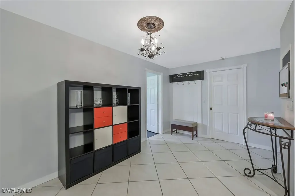 1930 Curling Avenue Naples FL 34109