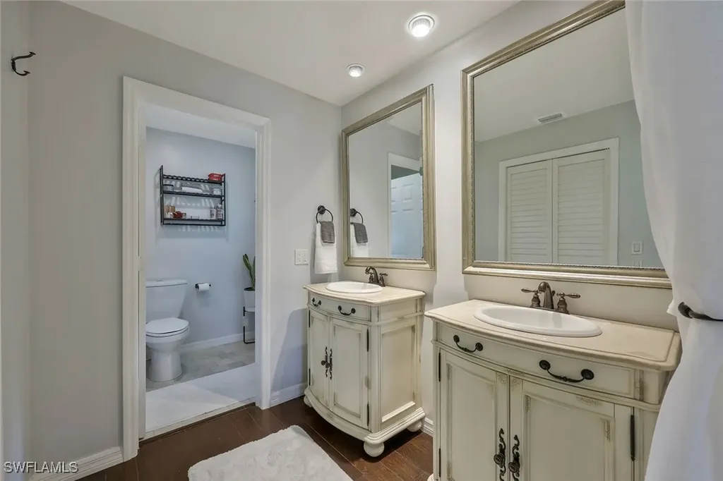 1930 Curling Avenue Naples FL 34109