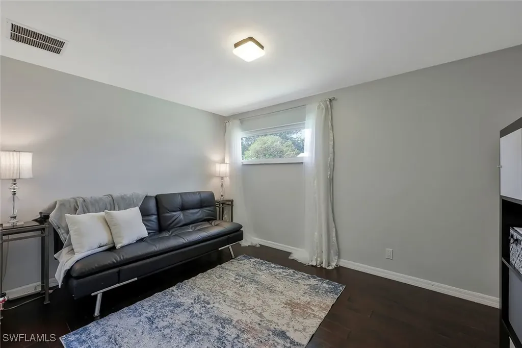 1930 Curling Avenue Naples FL 34109