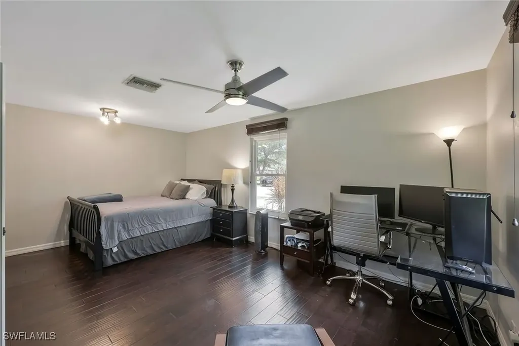 1930 Curling Avenue Naples FL 34109