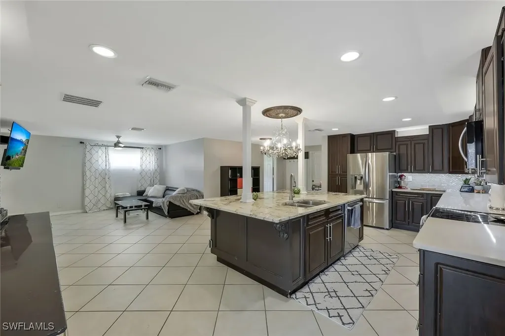 1930 Curling Avenue Naples FL 34109