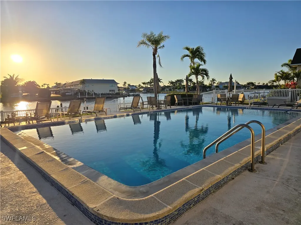 4012 SE 19th Avenue Cape Coral FL 33904