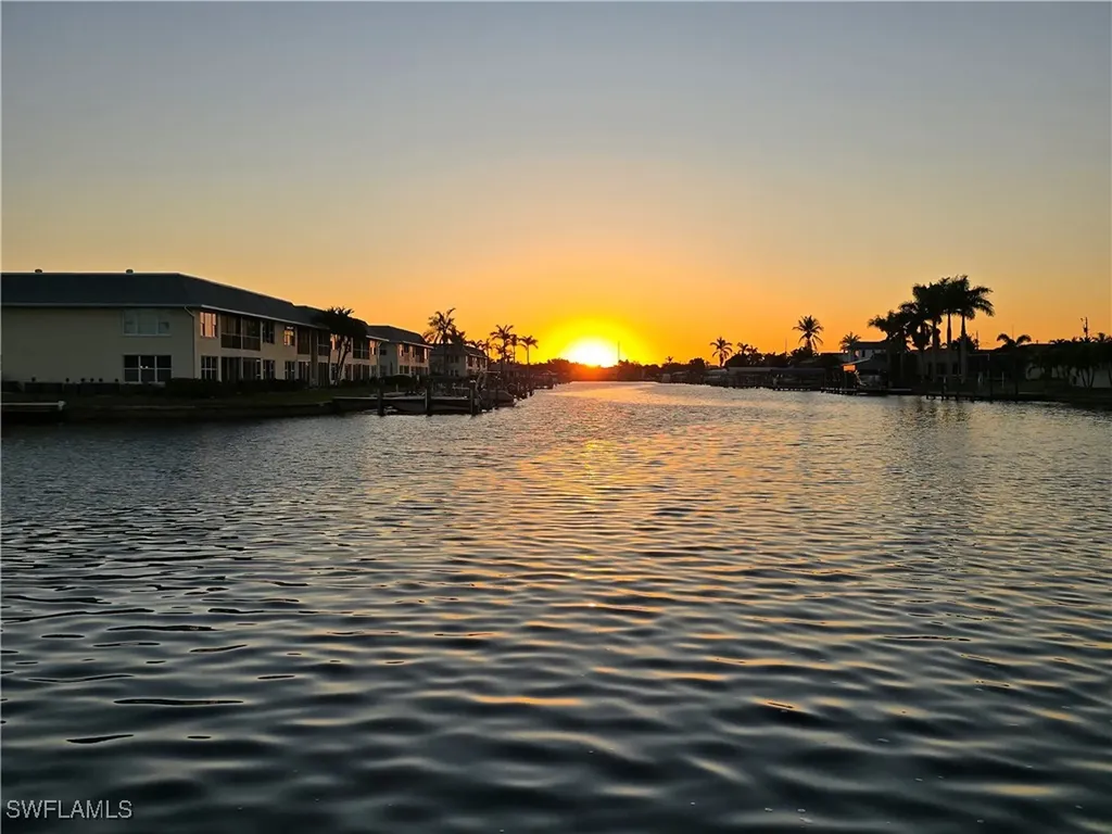4012 SE 19th Avenue Cape Coral FL 33904