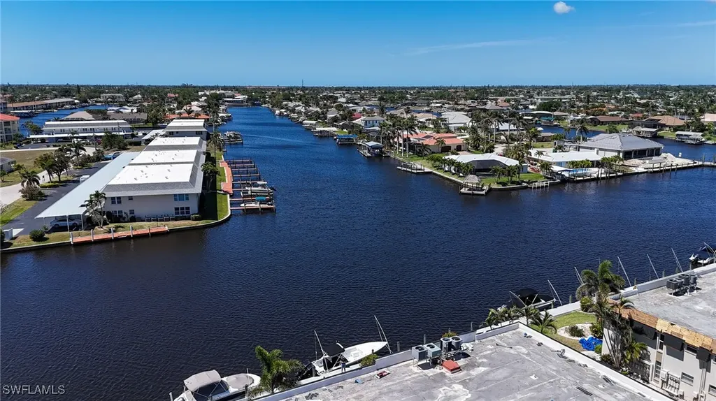 4012 SE 19th Avenue Cape Coral FL 33904