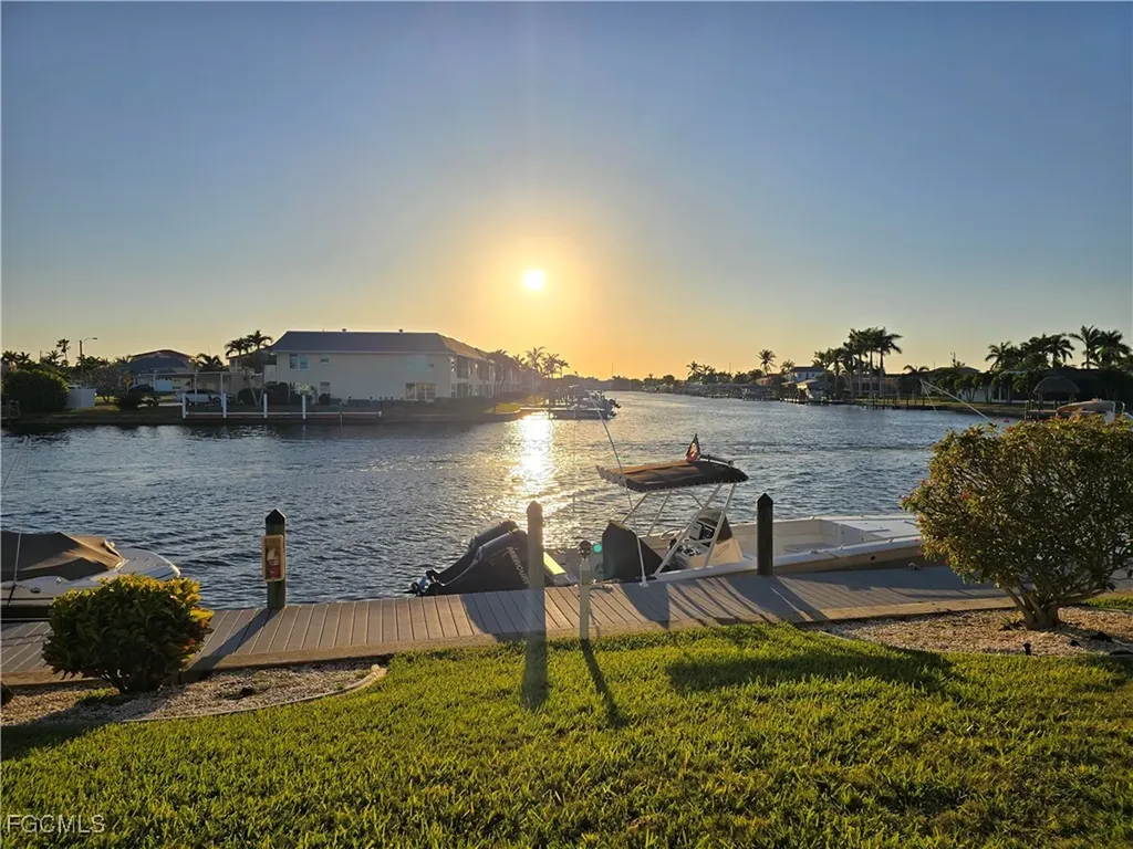 4012 SE 19th Avenue Cape Coral FL 33904