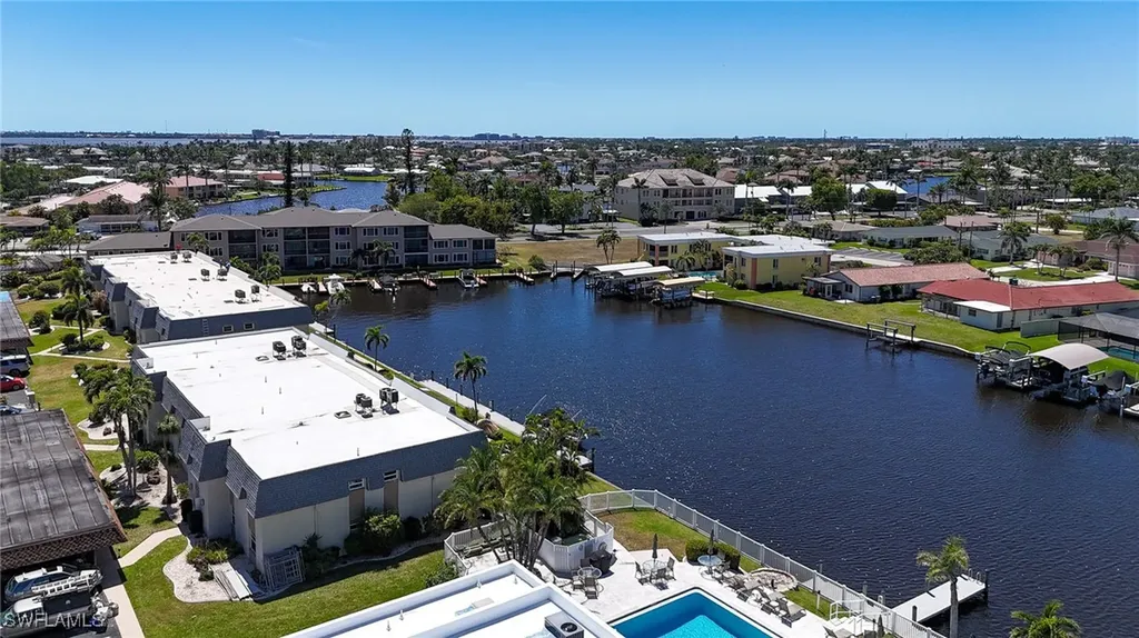 4012 SE 19th Avenue Cape Coral FL 33904