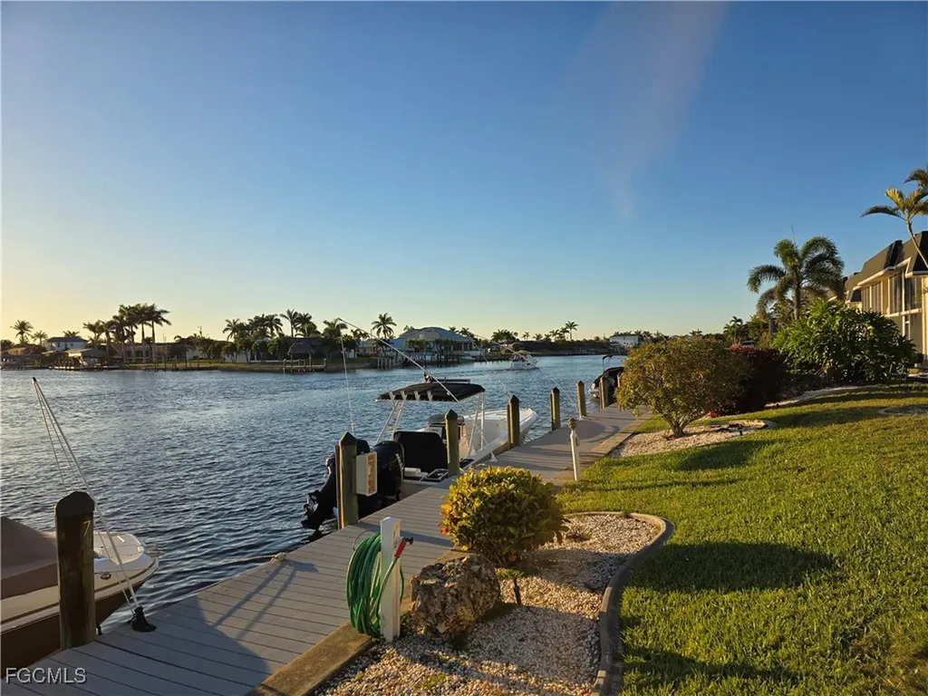 4012 SE 19th Avenue Cape Coral FL 33904
