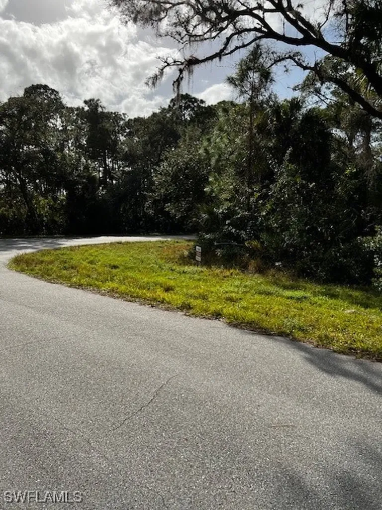 12564 Welon Avenue SW Port Charlotte FL 33953