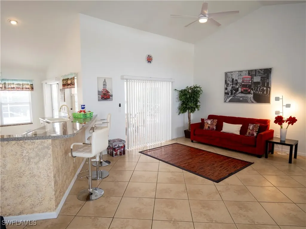 1822 SE 20th Street Cape Coral FL 33990