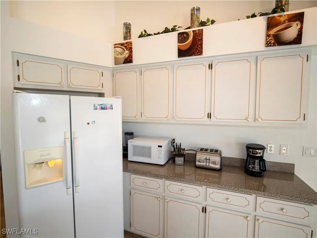 1822 SE 20th Street Cape Coral FL 33990
