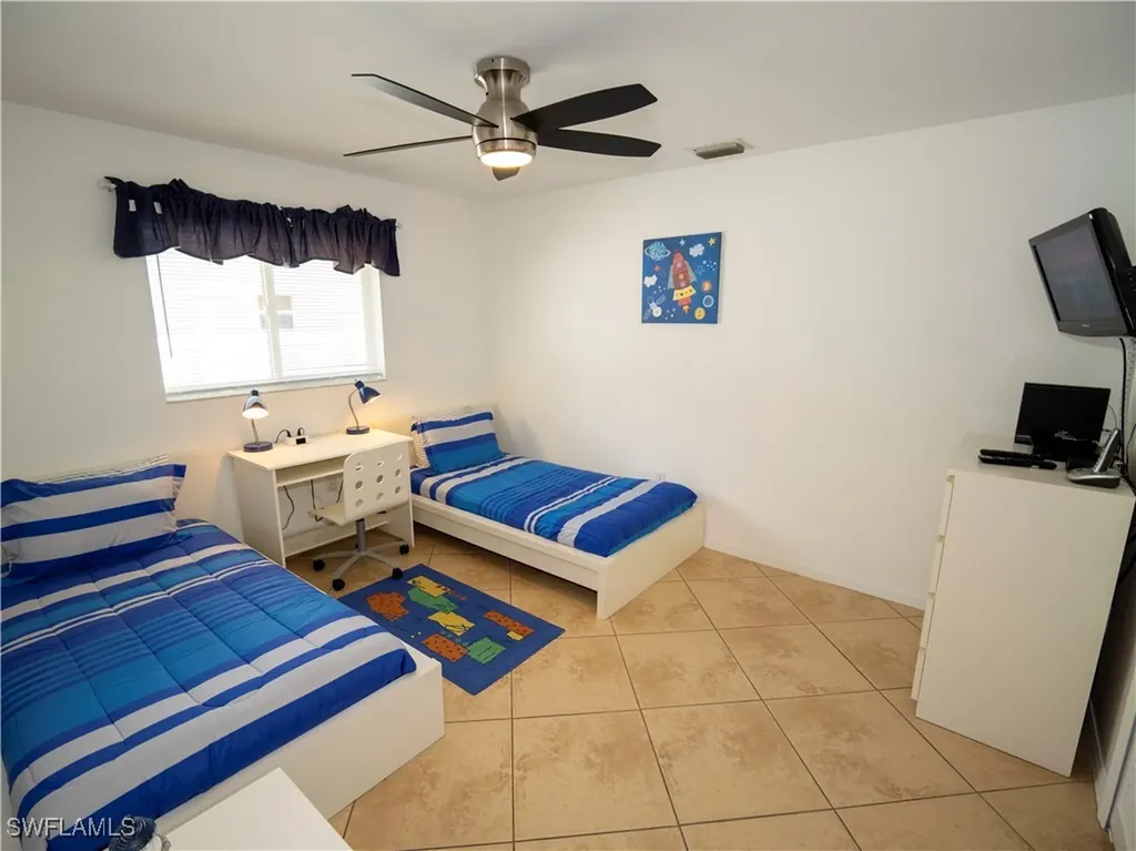 1822 SE 20th Street Cape Coral FL 33990