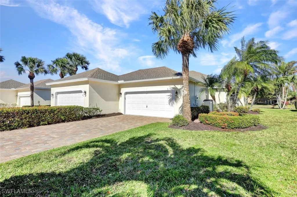 Estero FL, 23054 Grassy Pine Drive