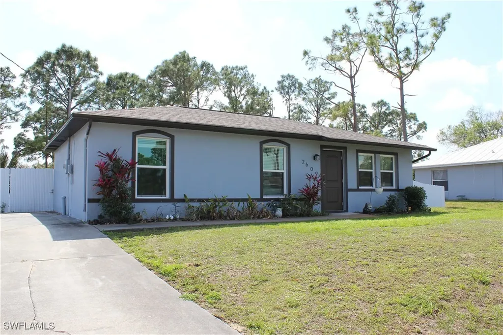 2609 Owen Avenue S Lehigh Acres FL 33973