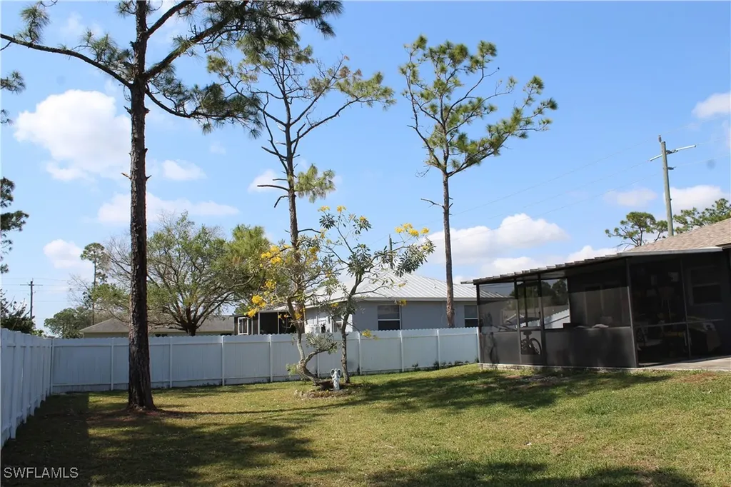 2609 Owen Avenue S Lehigh Acres FL 33973