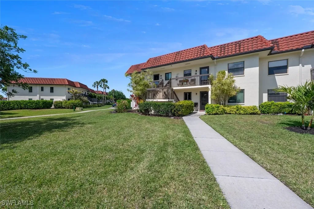 4263 27th Court SW Naples FL 34116