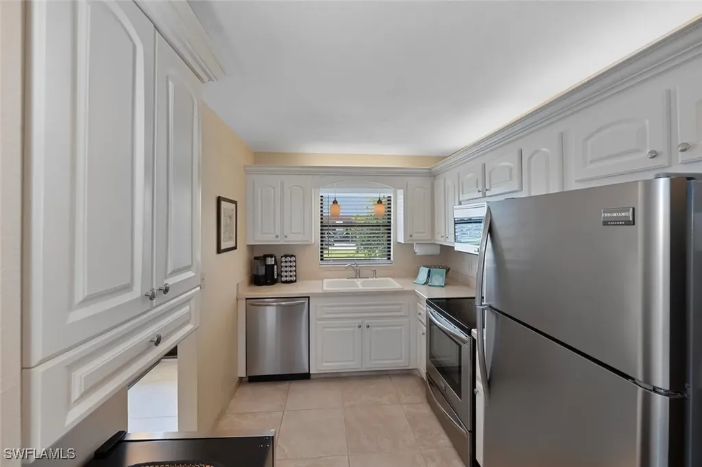 4263 27th Court SW Naples FL 34116