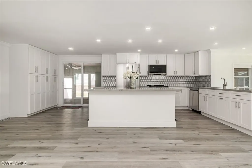 11181 Azalea Lane Fort Myers Beach FL 33931