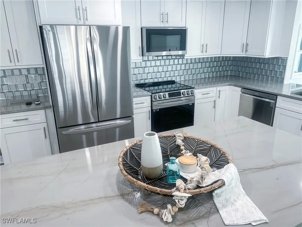 11181 Azalea Lane Fort Myers Beach FL 33931