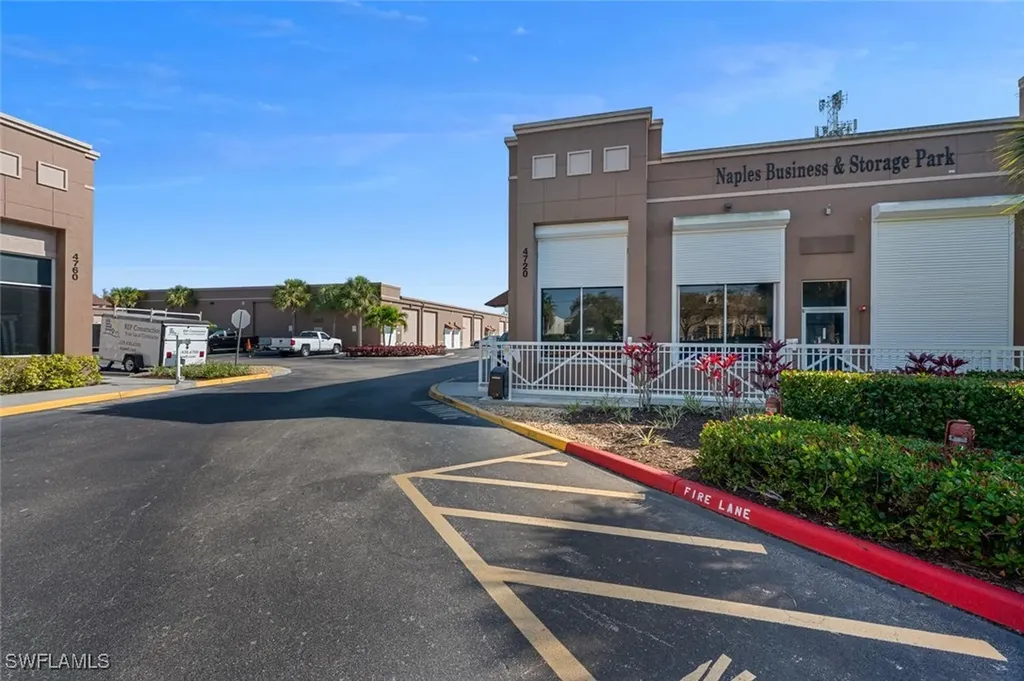 4720 Enterprise Avenue Naples FL 34104