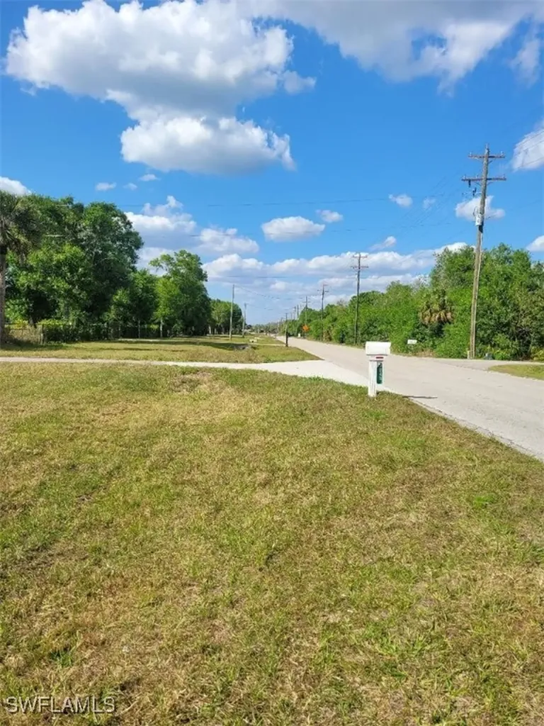 Everglades Boulevard N Naples FL 34120