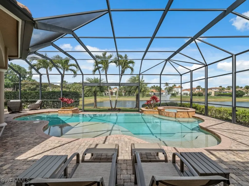 16509 Cellini Lane Naples FL 34110