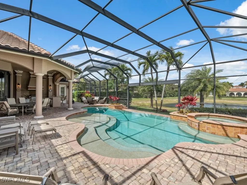 16509 Cellini Lane Naples FL 34110