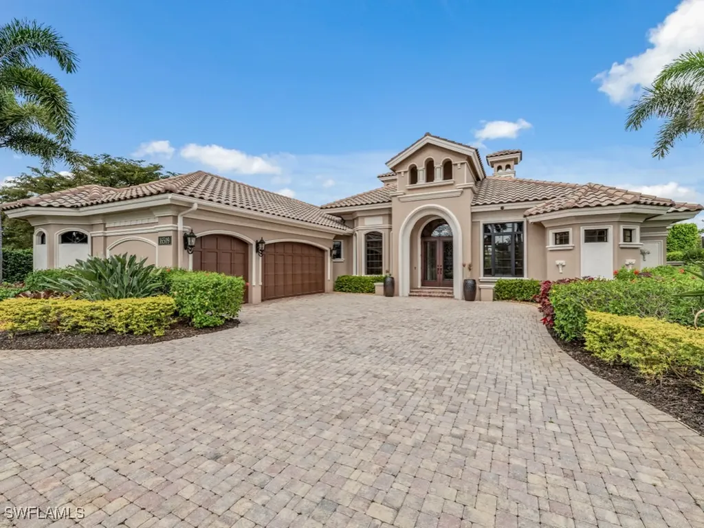 16509 Cellini Lane Naples FL 34110