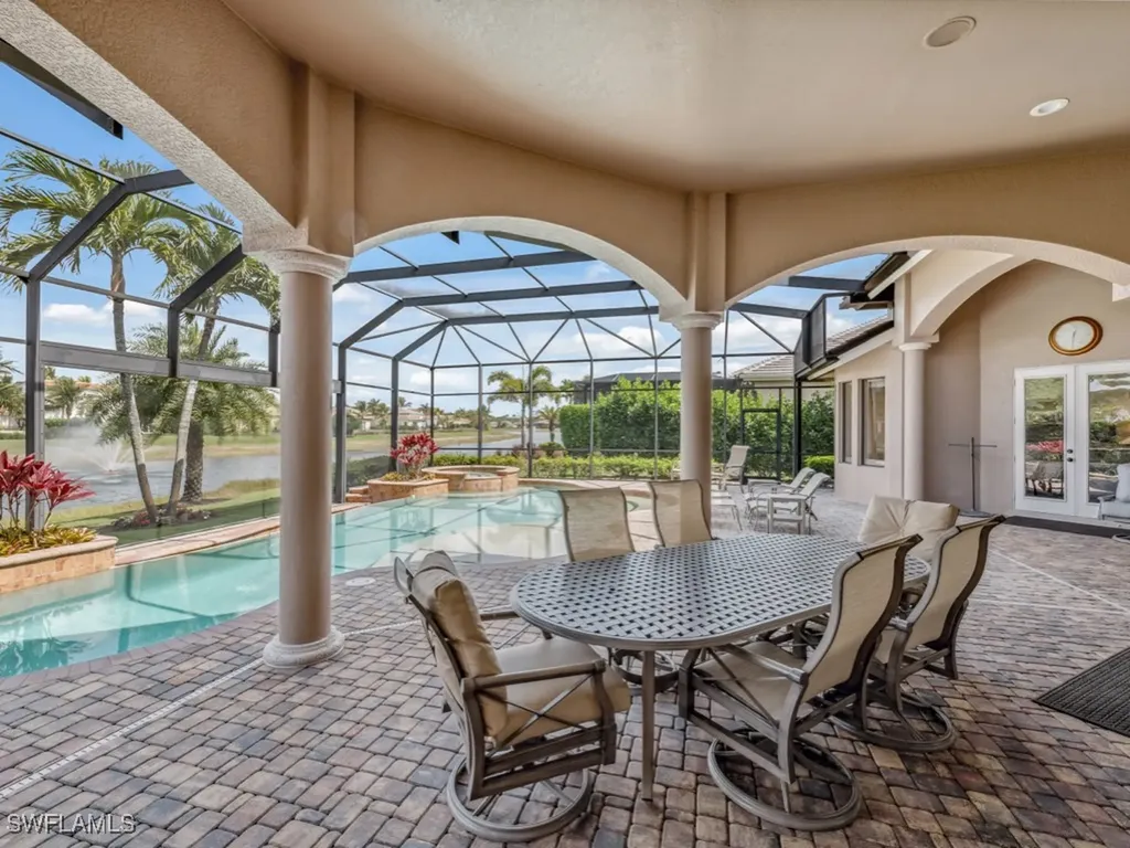 16509 Cellini Lane Naples FL 34110