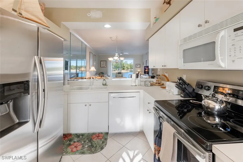 7515 Stoneybrook Drive Naples FL 34112