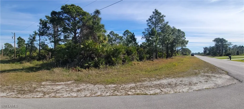 917 Nimitz Boulevard Lehigh Acres FL 33974