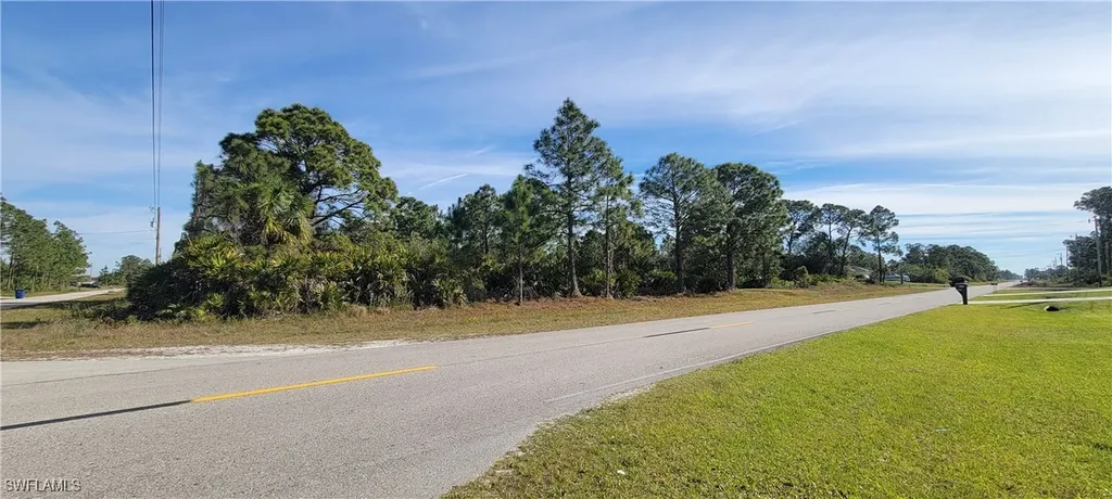 917 Nimitz Boulevard Lehigh Acres FL 33974