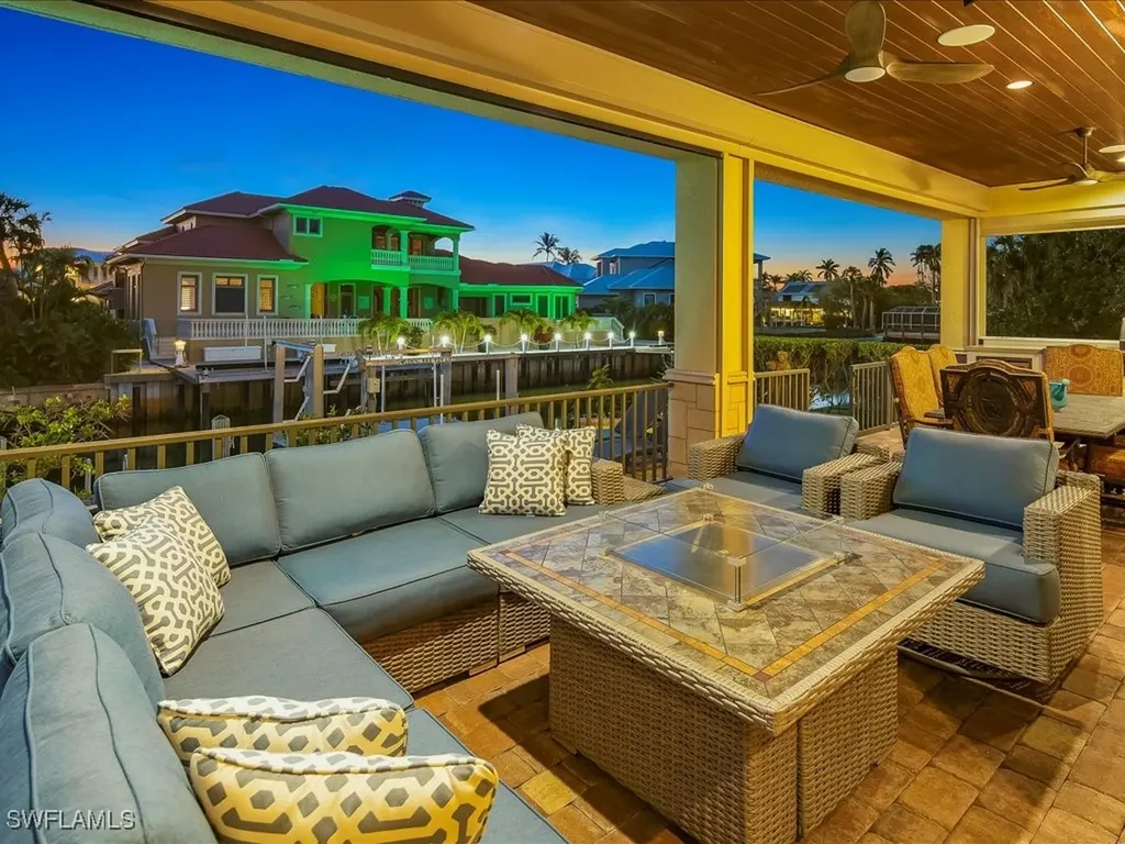 1550 Mullet Lane Naples FL 34102