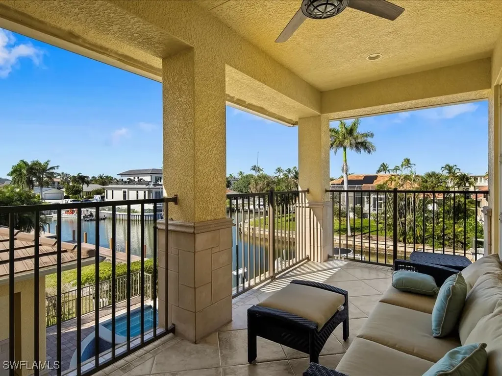 1550 Mullet Lane Naples FL 34102