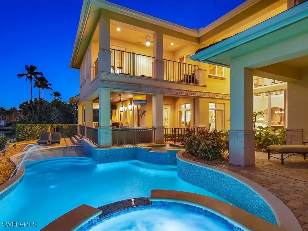 1550 Mullet Lane Naples FL 34102