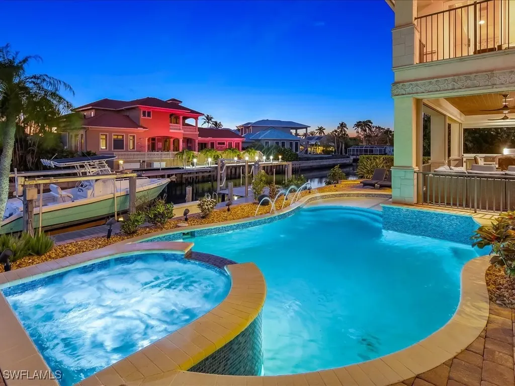 1550 Mullet Lane Naples FL 34102