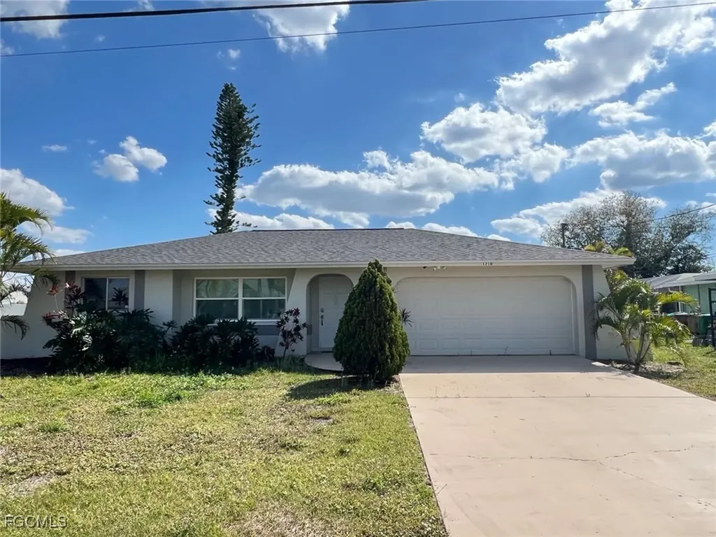 1210 SE 16th Street Cape Coral FL 33990