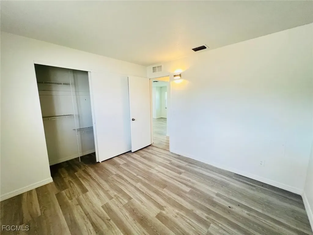 1210 SE 16th Street Cape Coral FL 33990