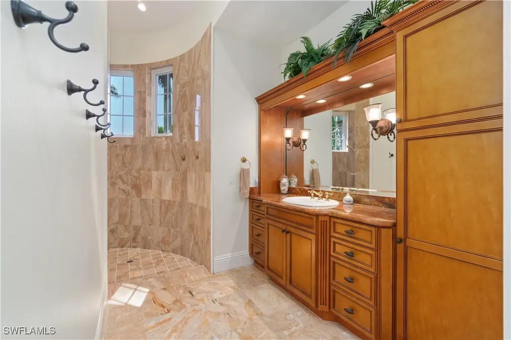 15283 Burnaby Drive Naples FL 34110