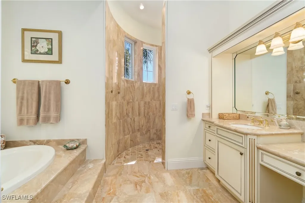 15283 Burnaby Drive Naples FL 34110