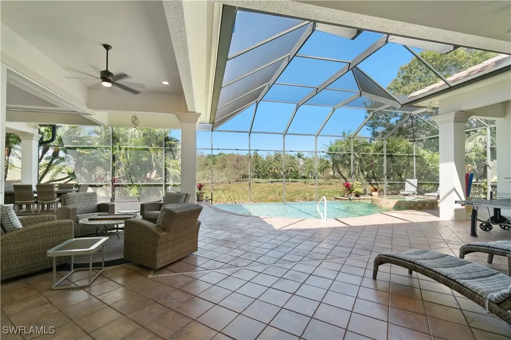 15283 Burnaby Drive Naples FL 34110