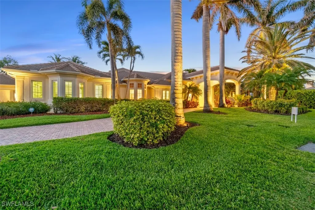 15283 Burnaby Drive Naples FL 34110